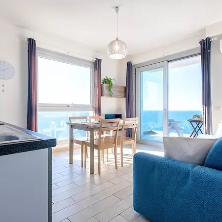 Z Miramare 14 Sea View * Castelsardo