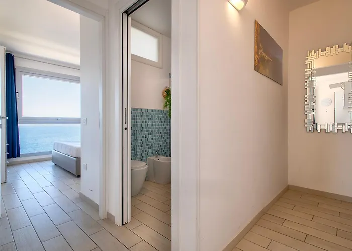 Sardinia Re - Miramare 14 Sea View Appartement *